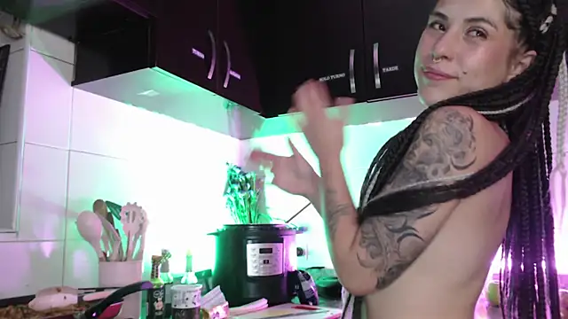 Hellen dumont online show from 02-19-25, 05:49