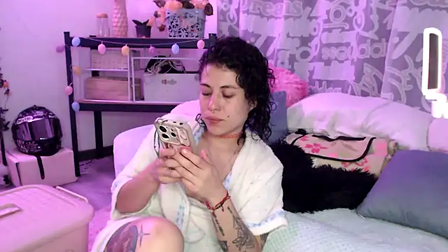 Hellen dumont online show from 04-08-26, 12:10