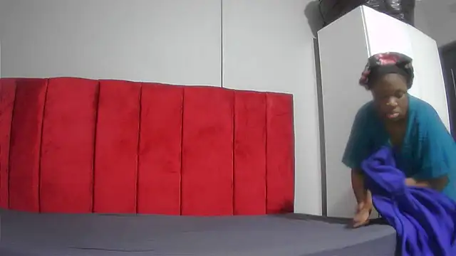 assqueenxx online show from 09-15-25, 04:12