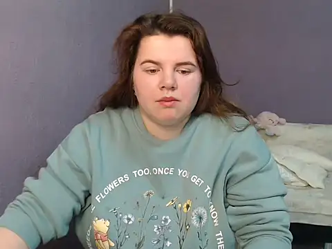 so shy online show from 10-17-25, 07:00