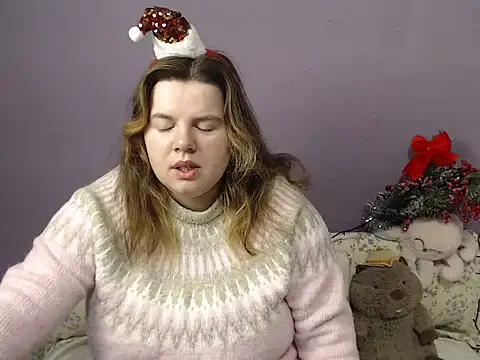 so shy online show from 12-19-25, 07:48