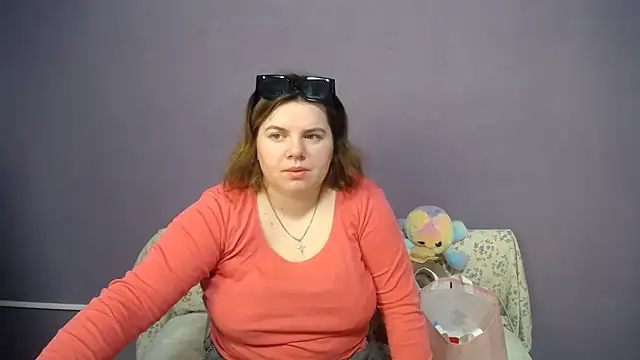 so shy online show from 03-25-26, 07:03