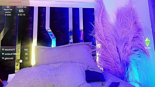 honey skin online show from 02-15-26, 07:51