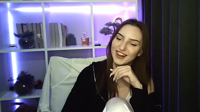 X Alisa online show from 09-30-25, 07:30