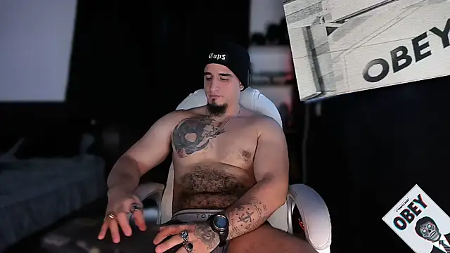 Snapshot of kingbear777 chatting on 02-09-25, 10:11 kingbear777 online show from 02-09-25, 10:11