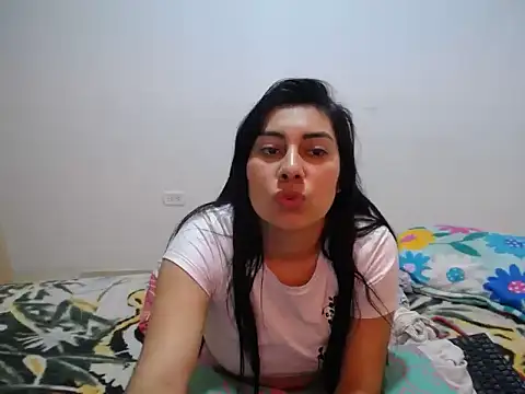 Snapshot of _katerin_love1 chatting on 11-22-25, 08:35 katerin love1 online show from 11-22-25, 08:35