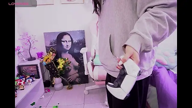 Ag4ta  online show from 04-12-26, 09:31