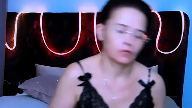 StaceyDarling online show from 03-20-26, 05:18