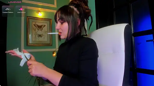 1Munique online show from 11-27-25, 03:14