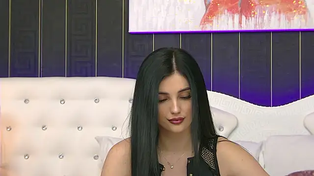 SophiaVilner online show from 02-05-25, 07:42