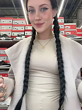 Melissa crazy online show from 12-05-25, 03:20