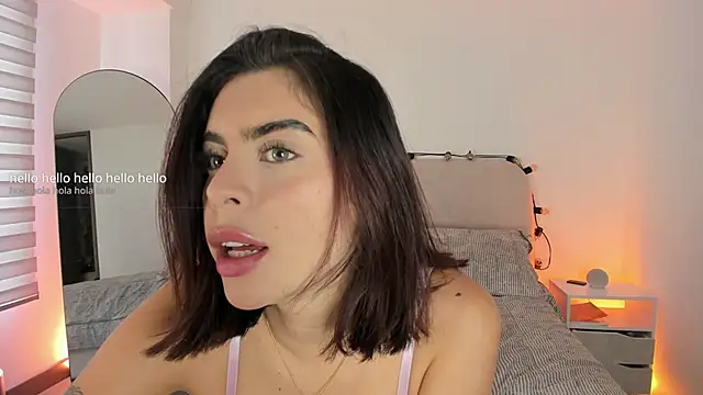 Snapshot of Mayli-x chatting on 04-23-26, 08:33 Mayli-x online show from 04-23-26, 08:33