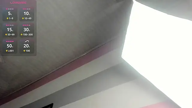 Snapshot of ScarletGV chatting on 10-13-25, 10:10 ScarletGV online show from 10-13-25, 10:10