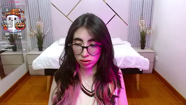 LenaRoses online show from 11-05-25, 05:24