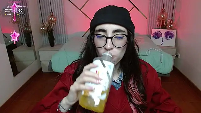 LenaRoses online show from 02-21-26, 10:33