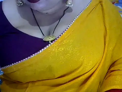 Snapshot of dramebaz_queen chatting on 05-27-26, 05:54 dramebaz queen online show from 05-27-26, 05:54