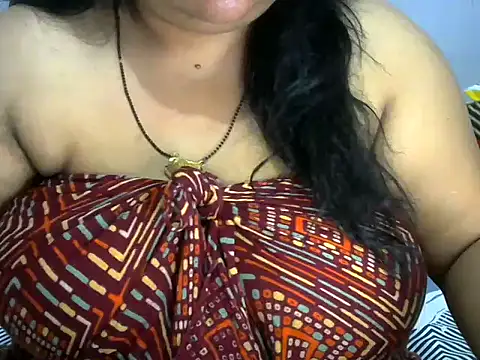Snapshot of dramebaz_queen chatting on 06-19-26, 07:39 dramebaz queen online show from 06-19-26, 07:39