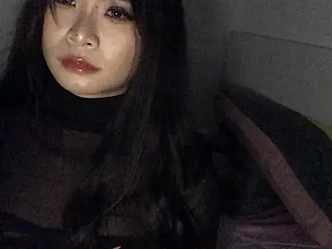 Snapshot of sukilove1992 chatting on 04-16-26, 05:58 sukilove1992 online show from 04-16-26, 05:58