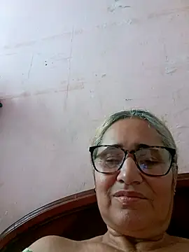  candi online show from 09-26-25, 12:42