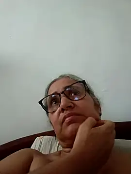  candi online show from 03-29-26, 11:54