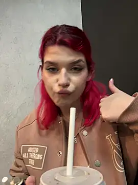 RiriRoseey online show from 02-13-25, 11:17