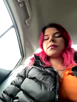 RiriRoseey online show from 10-06-25, 06:33