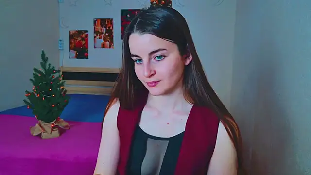 Miss Arwen online show from 12-24-24, 05:05