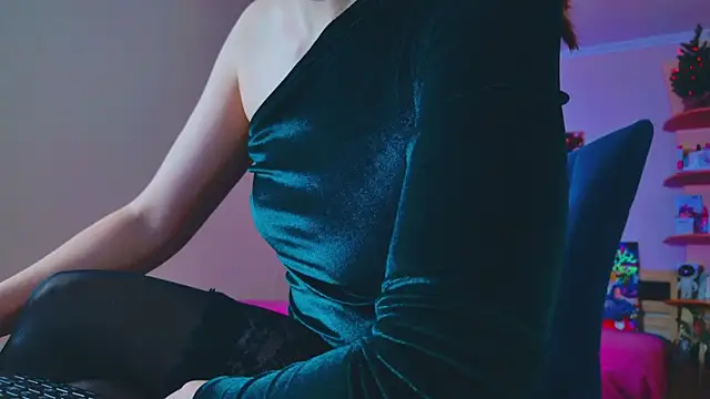 Miss Arwen online show from 01-07-25, 05:01