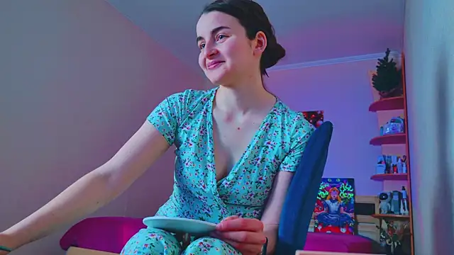 Miss Arwen online show from 01-14-25, 04:04