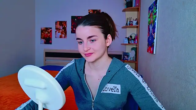 Miss Arwen online show from 03-04-25, 06:04