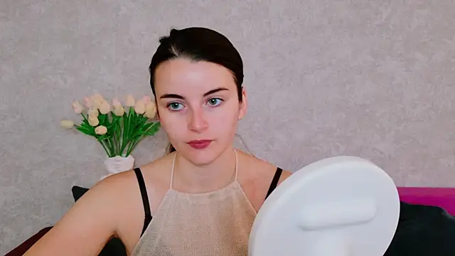 Miss Arwen online show from 09-19-25, 02:57