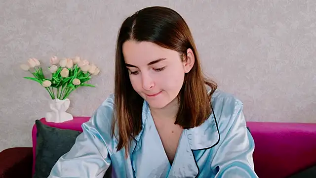 Miss Arwen online show from 09-25-25, 07:01