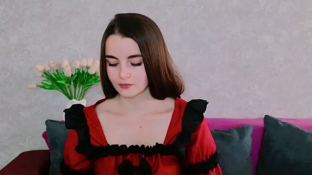 Miss Arwen online show from 11-11-25, 04:01