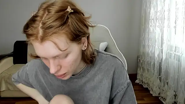 StellaDavis online show from 04-09-26, 10:31