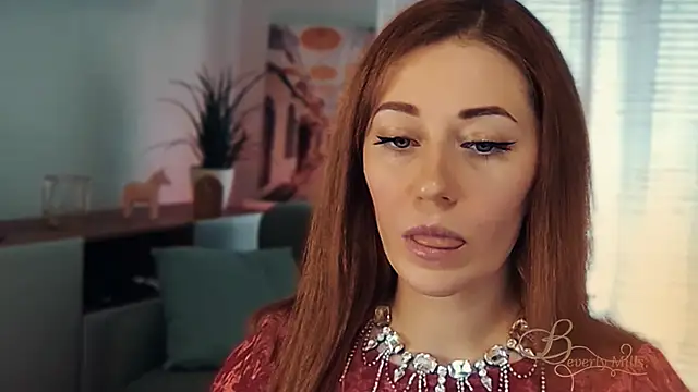 MissBeverlyMills online show from 01-12-26, 09:14