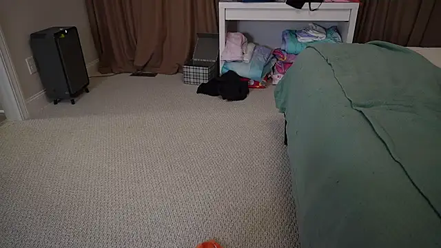 MaggieMayI89 online show from 04-19-26, 02:11