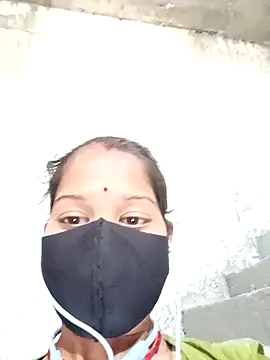 Snapshot of Anushka_Ji chatting on 01-21-25, 04:10 Anushka Ji online show from 01-21-25, 04:10