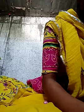 Snapshot of Anushka_Ji chatting on 01-26-25, 06:49 Anushka Ji online show from 01-26-25, 06:49