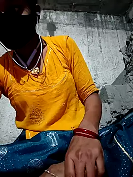 Snapshot of Anushka_Ji chatting on 02-18-25, 04:37 Anushka Ji online show from 02-18-25, 04:37