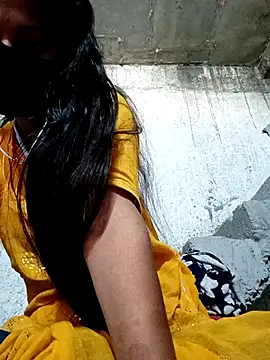 Snapshot of Anushka_Ji chatting on 02-21-25, 03:34 Anushka Ji online show from 02-21-25, 03:34