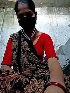 Snapshot of Anushka_Ji chatting on 02-23-25, 07:00 Anushka Ji online show from 02-23-25, 07:00