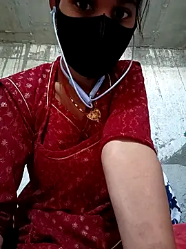 Snapshot of Anushka_Ji chatting on 03-08-25, 03:28 Anushka Ji online show from 03-08-25, 03:28