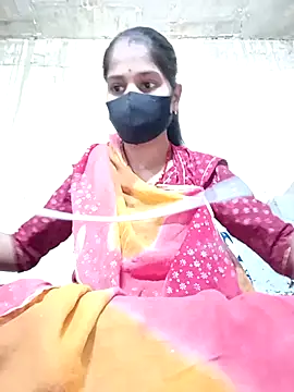 Snapshot of Anushka_Ji chatting on 03-10-25, 07:21 Anushka Ji online show from 03-10-25, 07:21