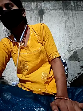 Snapshot of Anushka_Ji chatting on 03-15-25, 04:43 Anushka Ji online show from 03-15-25, 04:43