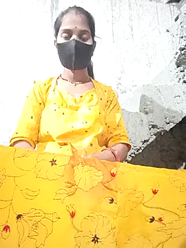 Snapshot of Anushka_Ji chatting on 11-06-25, 04:08 Anushka Ji online show from 11-06-25, 04:08