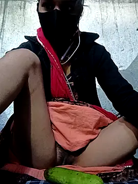 Snapshot of Anushka_Ji chatting on 12-15-25, 04:06 Anushka Ji online show from 12-15-25, 04:06