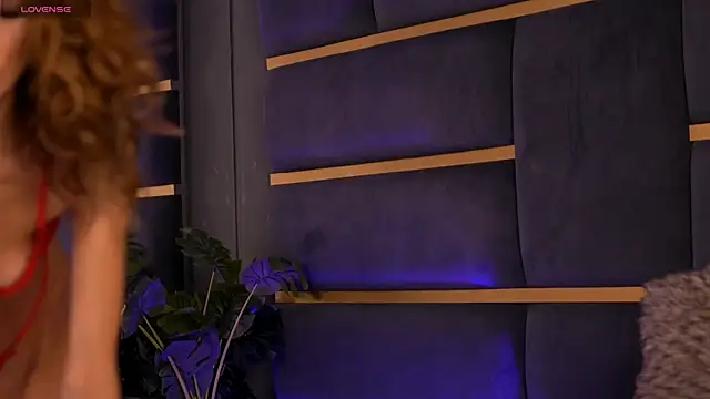 CynthiaWest online show from 01-15-25, 04:15