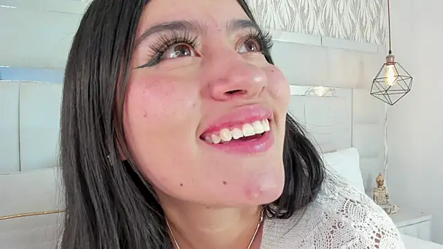 Snapshot of im_giselle_ chatting on 01-11-25, 10:29 im giselle online show from 01-11-25, 10:29