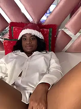 Tamara Lubezkii online show from 12-11-24, 07:36