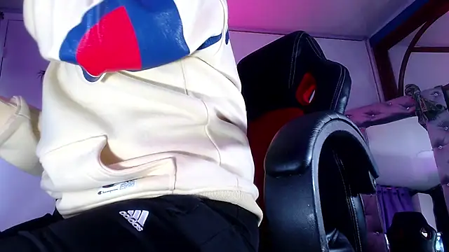 Lina23  online show from 01-08-26, 11:45